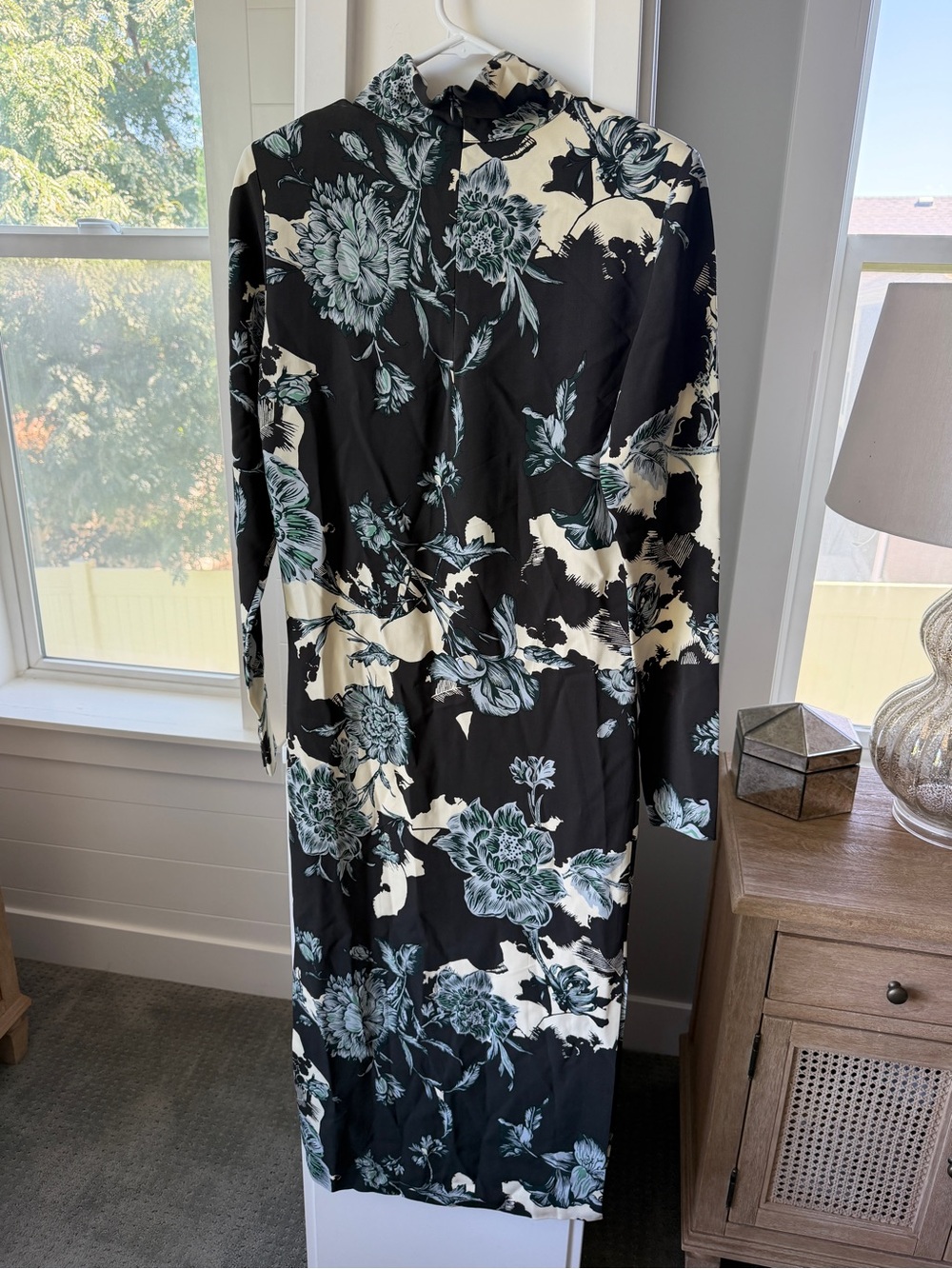 NWT Reiss Theresa Floral High Neck Long Sleeve Midi Dress US 6 $430 - Picture 4 of 9